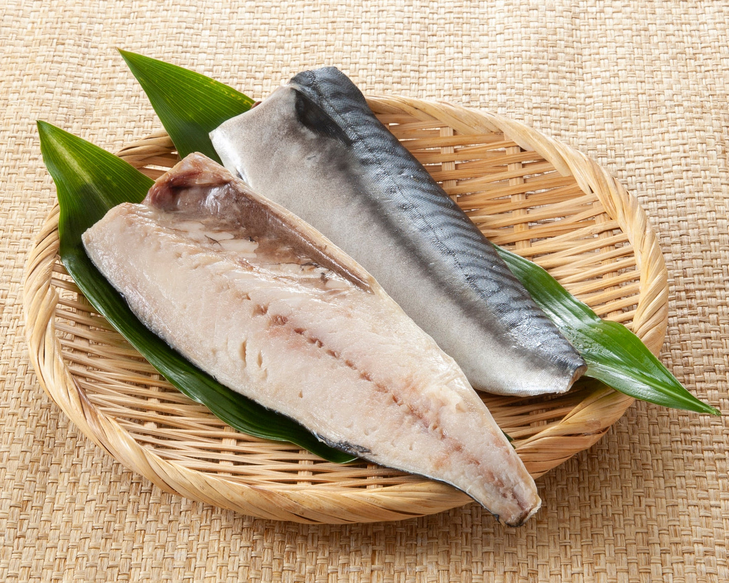 昆布エキス入り塩サバ