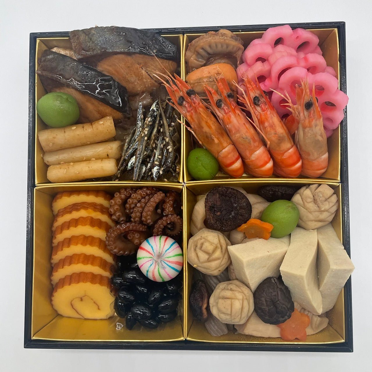 【店舗受取】年末おせち3段重【12月31日受取限定】